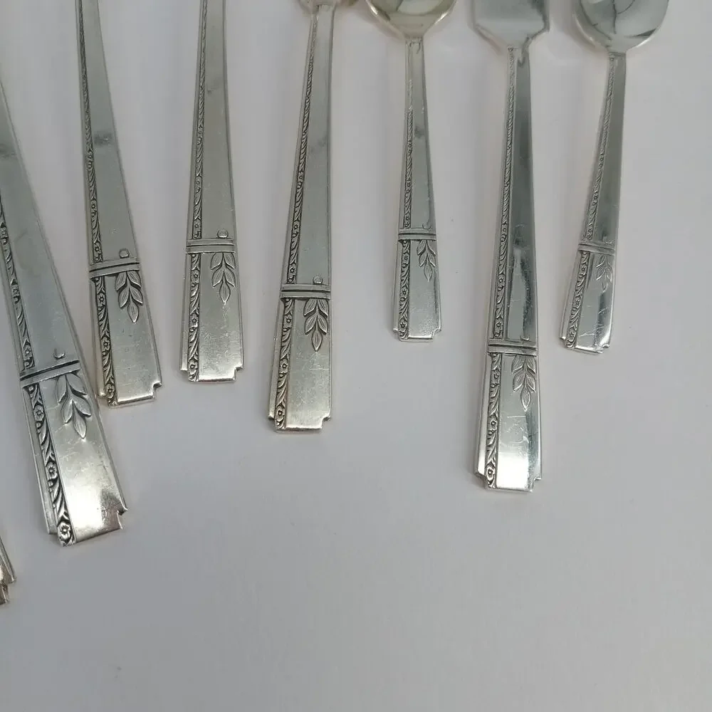 11X Serving Oneida Prestige GRENOBLE Silverplate Spoons Fork Spreaders Ladle Slo